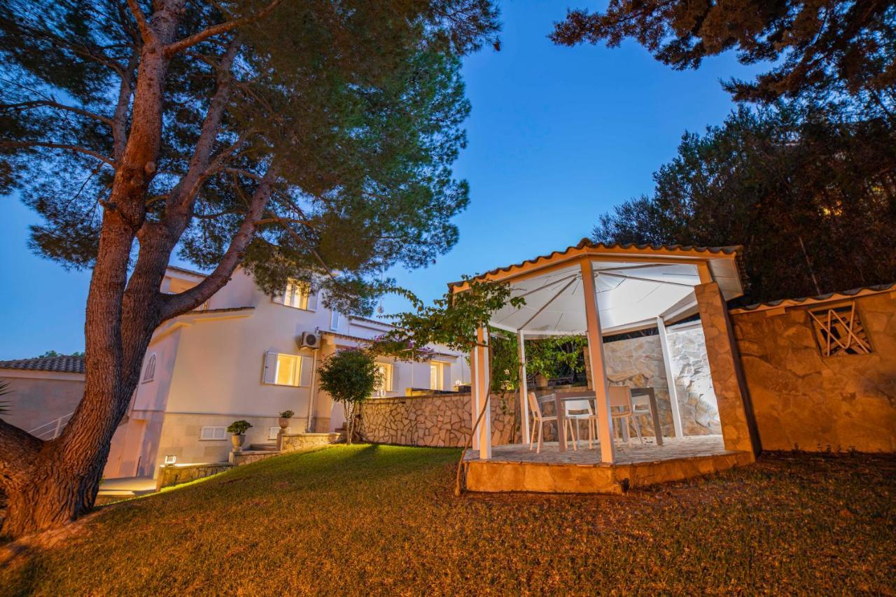 Villa Alcanada Sunrise Алкудия Екстериор снимка